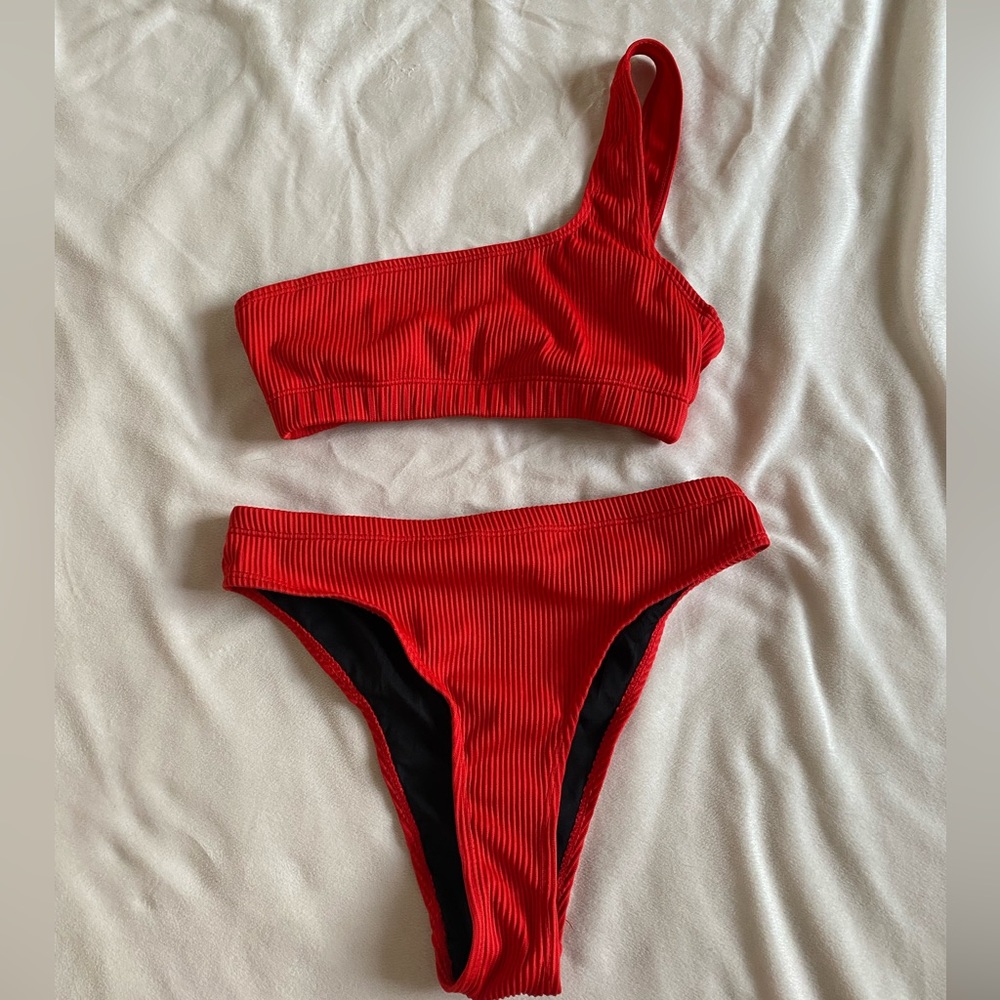 Nasty Gal Ribbed One Shoulder Bikini Set - Picture 5 of 7
